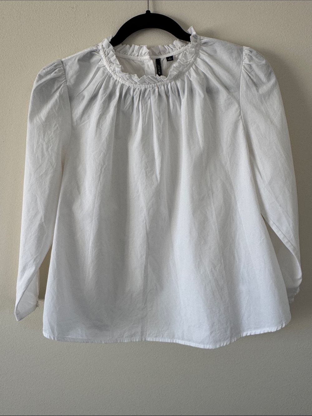 Joe's Jeans White Ruffle-Neck 3/4 length Sleeve Blouse